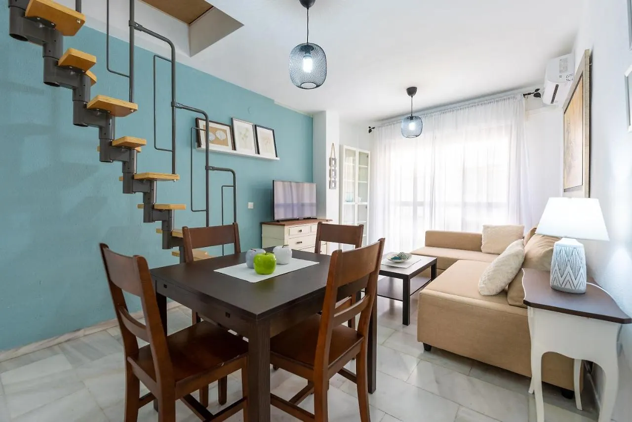 Apartamento La Pampa Malaga Apartment